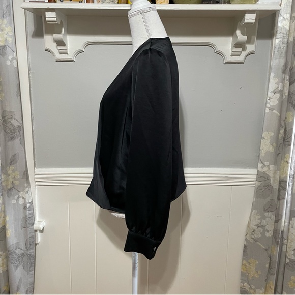 Karen Kane Drape Front Satin Top in Black Size L (NWT) - Picture 4 of 8